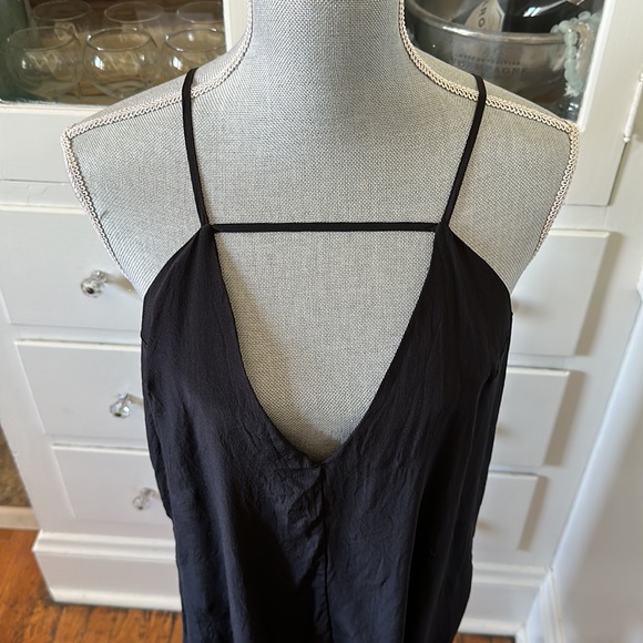 Hawks by gold hawk 100% silk high low deep cut v string Y2K black tank blouse L - Picture 6 of 11